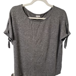 A New Day open sleeve gray t-shirt